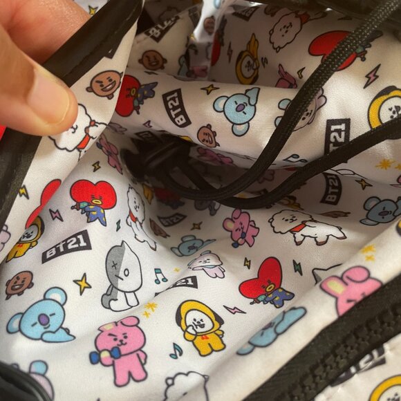 BT21 Universtar All over Print Loungefly Style Bag. Miniso Direct & Discontinued - Picture 8 of 16